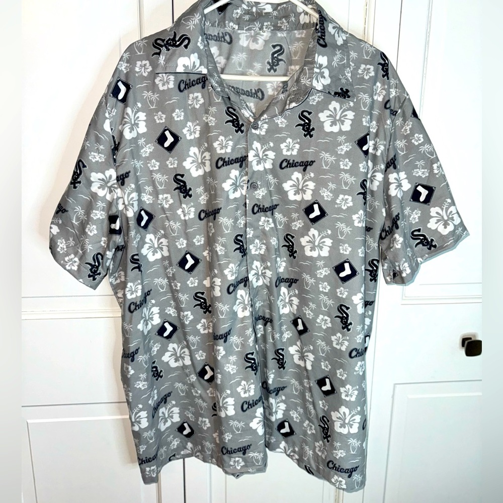Chicago White Sox Hawaiian button down shirt
